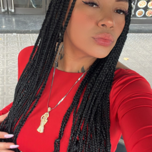 Isis C. profile photo