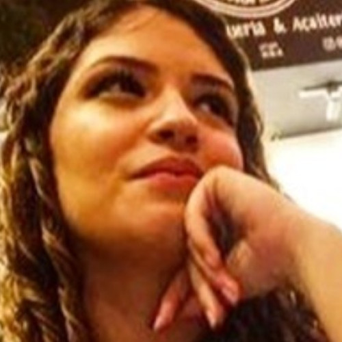 Beatriz  B.