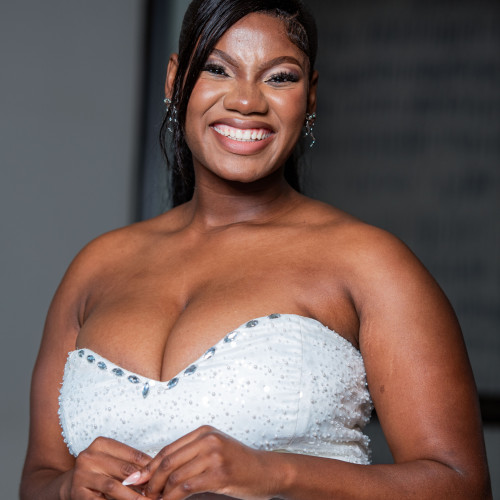 Cute Ashnet M. profile photo