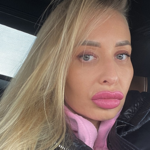 Vanessa v. profile photo