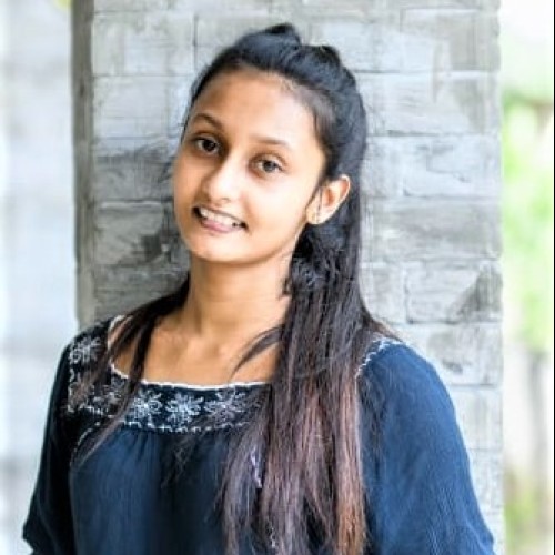 Lahiruni J.