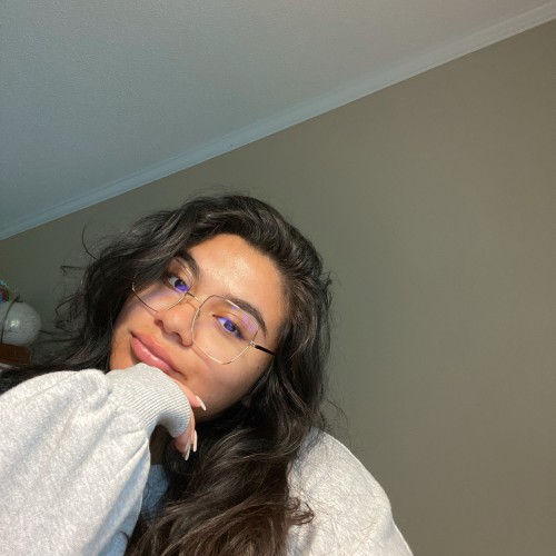 Ali C.