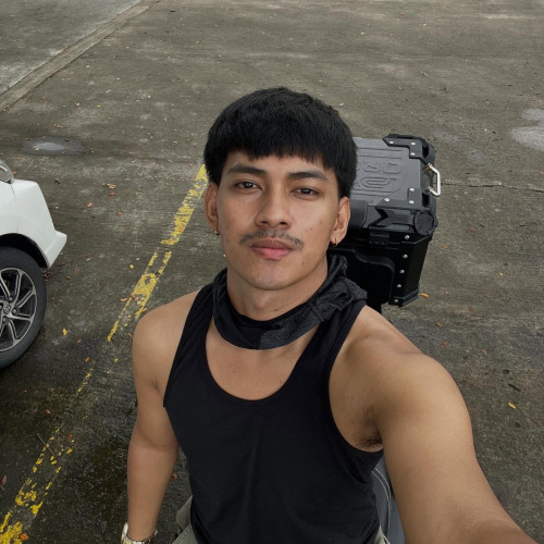 Jonas P. profile photo
