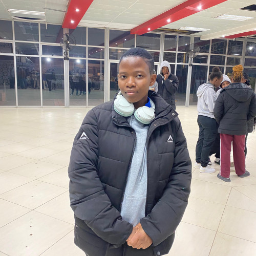 Thembeka L. profile photo
