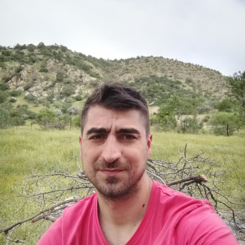 Muste R. profile photo