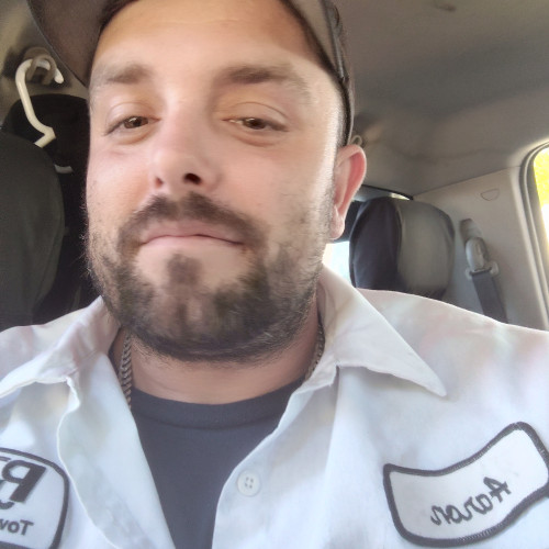 Aaron  O. profile photo