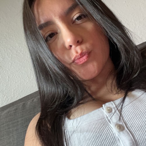 Ivonne G.