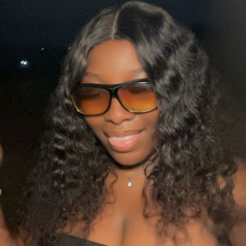 Essence T.
