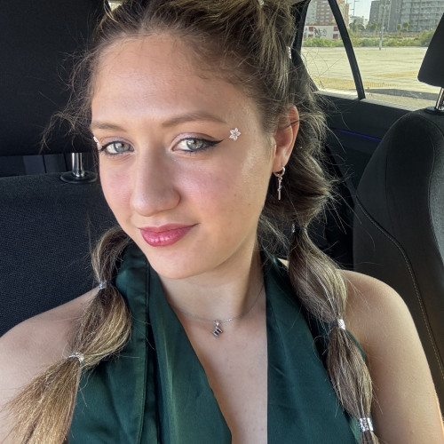 emely C. profile photo