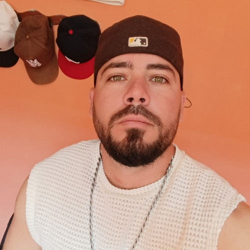 Lenier L. profile photo