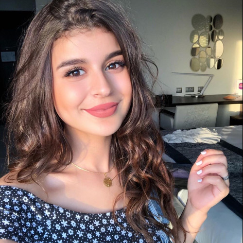 asmae e. profile photo
