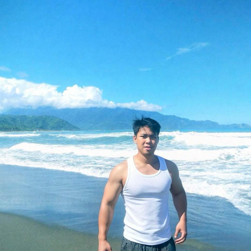 Ur bff H. profile photo