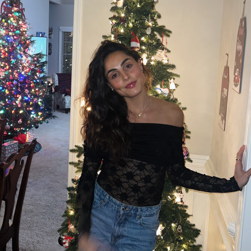 Tanit C. profile photo