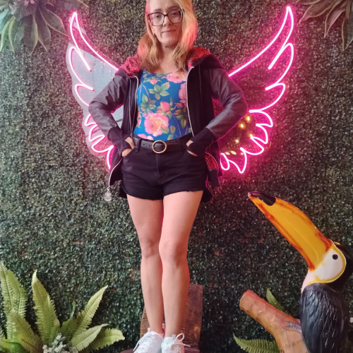 Luz R. profile photo