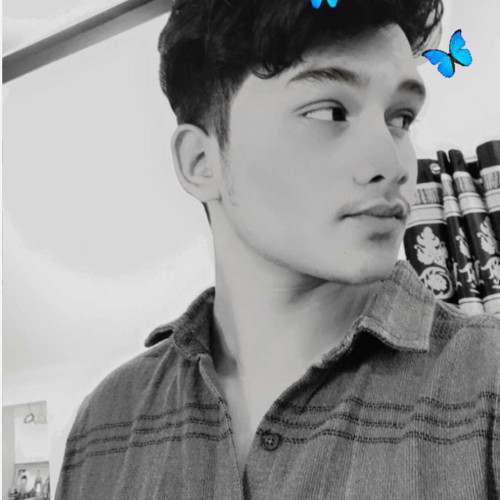 avi j. profile photo