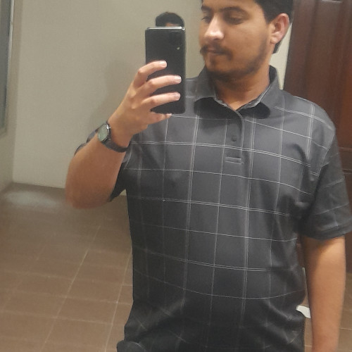 Safdar D. profile photo