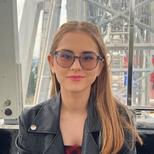 Luisa C. profile photo