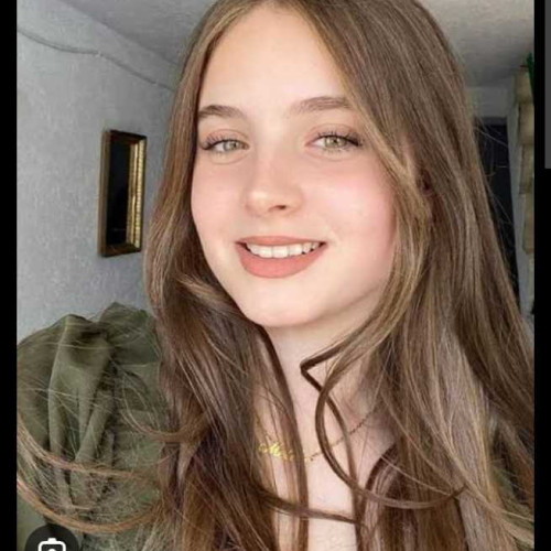 Alira A.