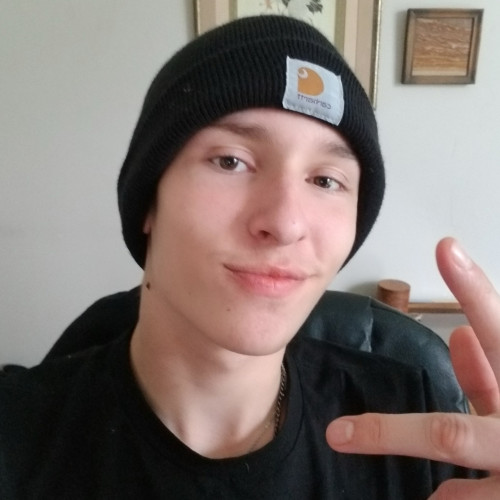 Lucas B.