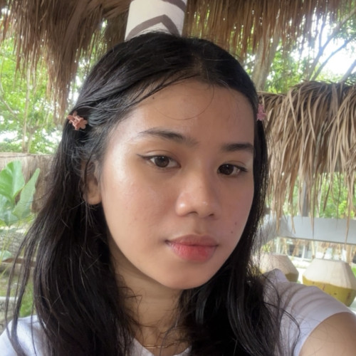 Gwyneth  A. profile photo