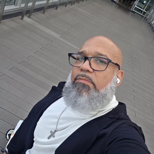 Eddie V. profile photo