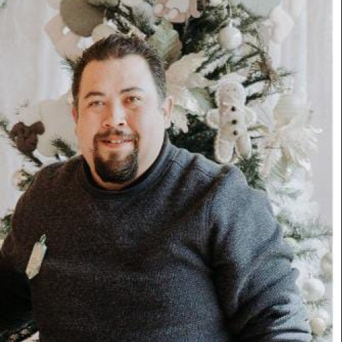 ADRIAN R. profile photo