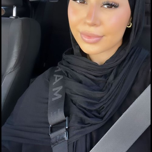 manal w. profile photo