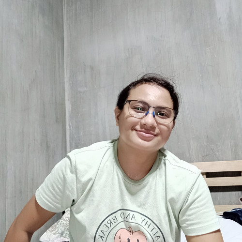 Edelyn R. profile photo