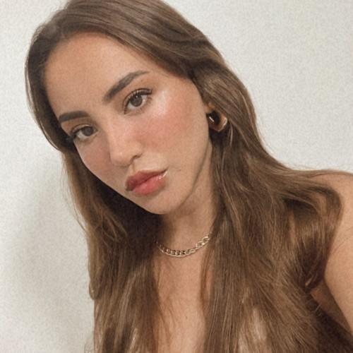 Lina R.