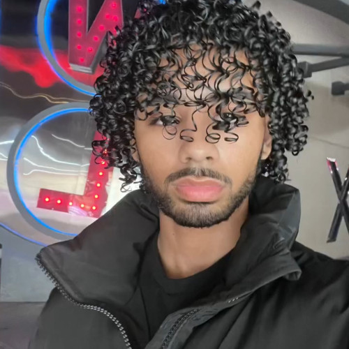 Ali M.
