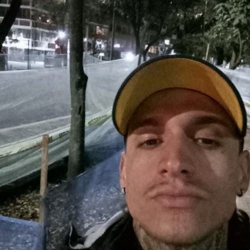 Javier  R. profile photo