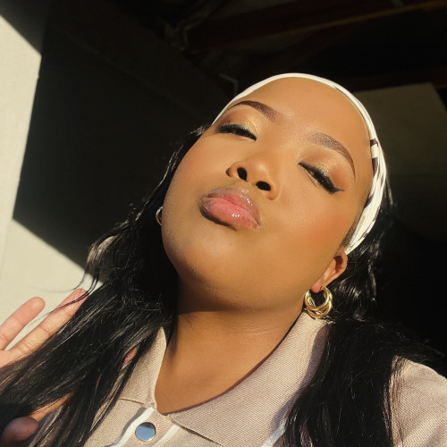 Lindiwe T.