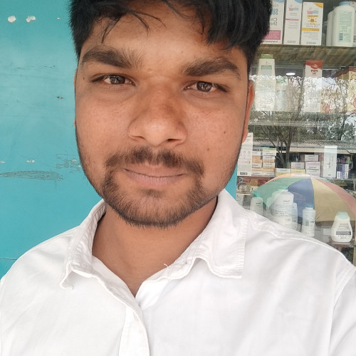 Varla C. profile photo