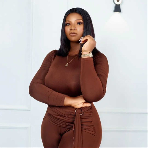 mira r. profile photo