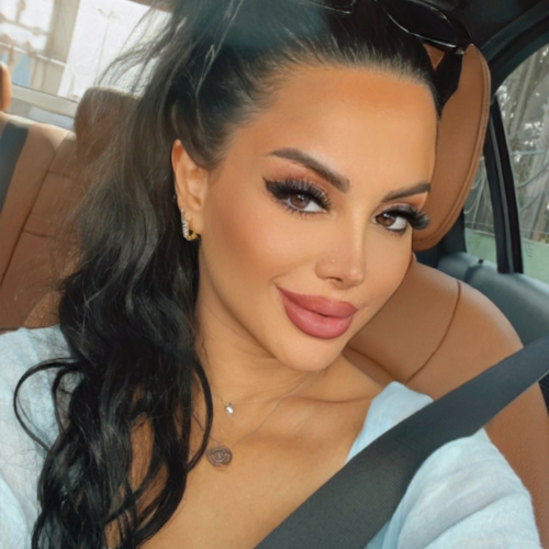 Samira R.