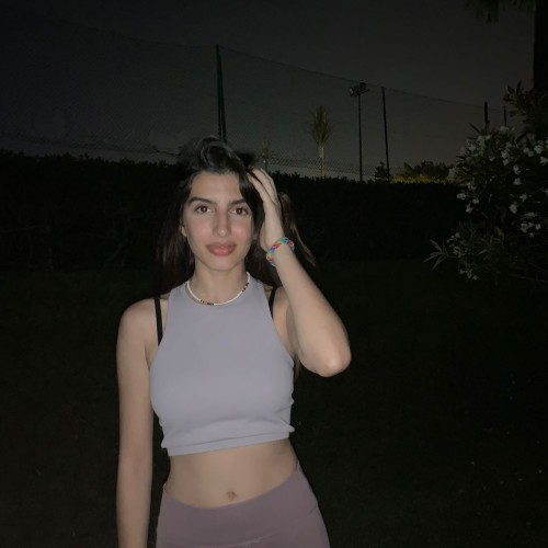 kenza b.