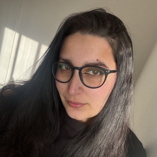 Mayra J. profile photo