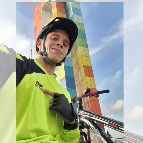 Zeus  Z. profile photo