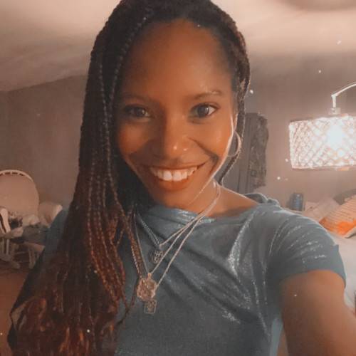 Chalyn L. profile photo