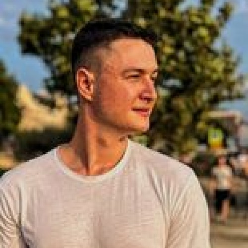András F.