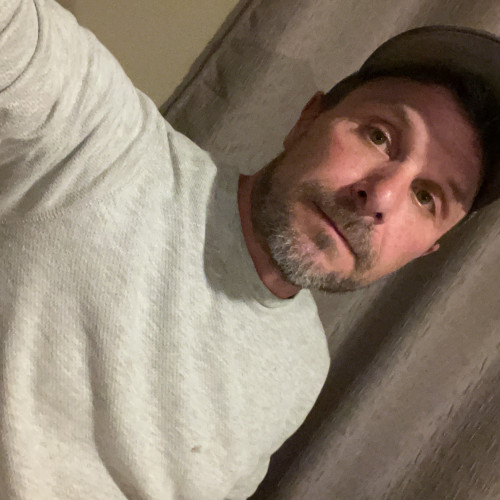 Johnny L. profile photo