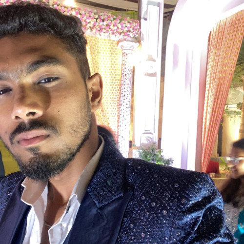 Aiman    . profile photo