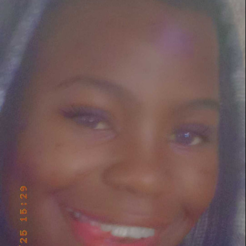 lolo y. profile photo