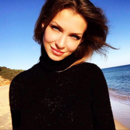 Nikol E. profile photo