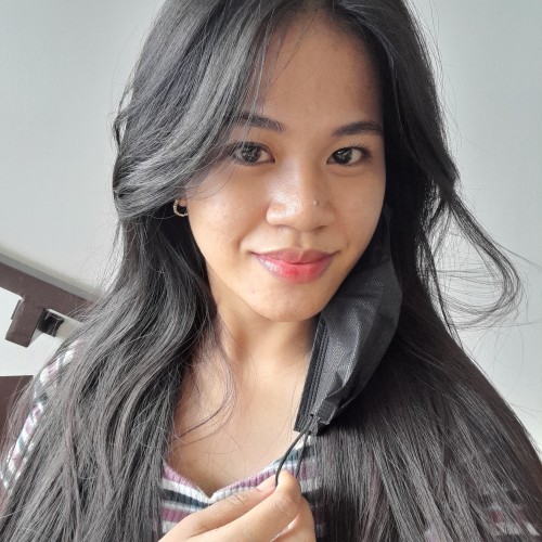 Marie Luiza V. profile photo