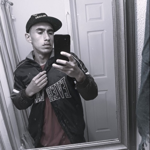 Dylan  M.