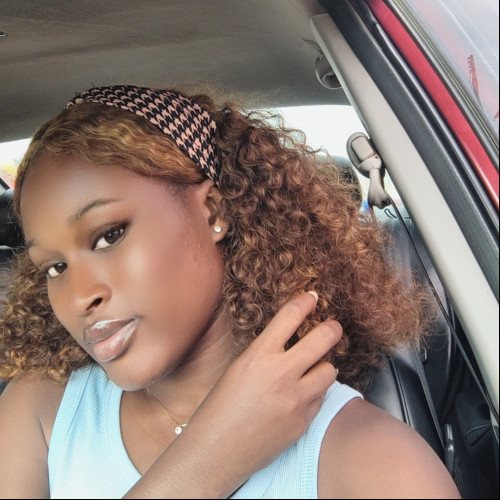 Winnie C. profile photo