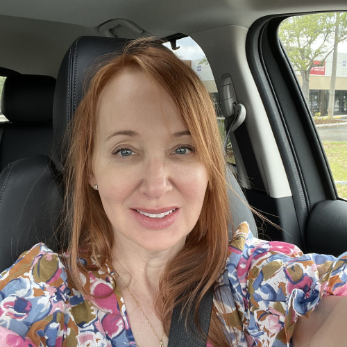Lisa B. profile photo
