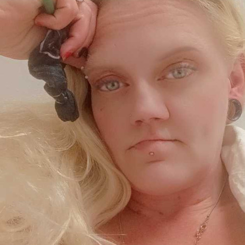 Jenn R. profile photo