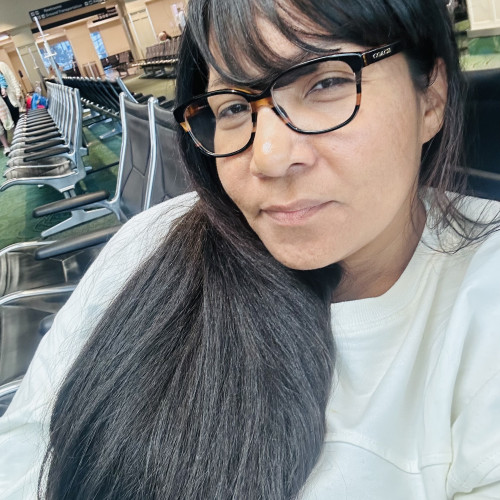 Mayra T. profile photo